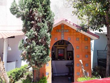 Amplia Casa en Venta, C. 21 poniente, Col. Belisario Domínguez, Puebla.