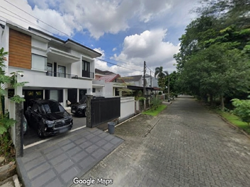 RUMAH MEWAH DALAM KOMPLEK TASBIH I | DESIGN 3 LANTAI KEKINIAN