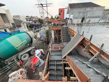RUMAH MEWAH DALAM KOMPLEK TASBIH I | DESIGN 3 LANTAI KEKINIAN
