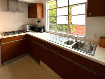 VIVE EN LA COLONIA ROMA , ZONA TURISTICA Y COMERCIAL, RESTAURANTES