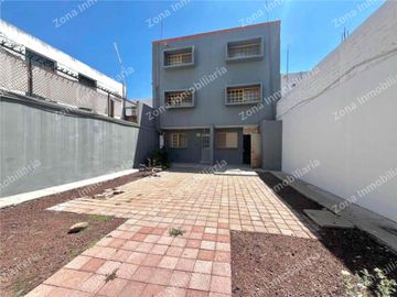 CASA EN VENTA EN COLONIA MODERNA IRAPUATO