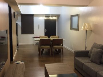 RFO Furnished 1BR with Balcony & Parking FOR LEASE / RENT at Two Maridien BGC Taguig