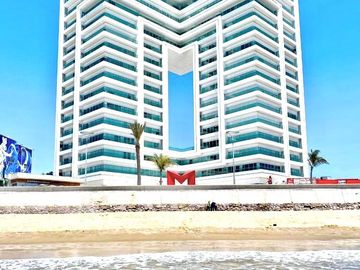 Departamento Amueblado en Venta en Torre EME, en el Malecón de Mazatlán