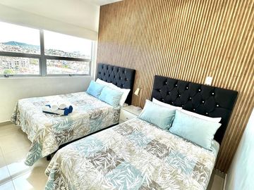 Departamento Amueblado en Venta en Torre EME, en el Malecón de Mazatlán