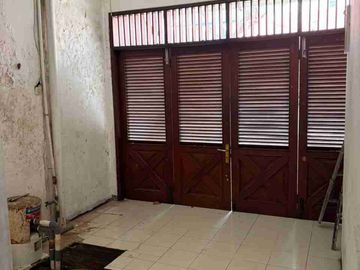 Dijual cepat rumah lokasi premium di Patal Senayan