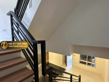 Townhouse in Tandang Sora Quezon City with Maid’s Room – ₱12.5M near Visayas Avenue, Accessible to SM North EDSA SD