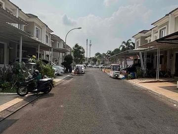 Dijual/Disewankan Rumah Rapih Siap Huni Di Cluster Monaco Village Gading Serpong