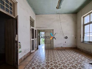 DIJUAL RUMAH VINTAGE HITUNG TANAH COCOK UNTUK GUEST HOUSE, CAFE, PERKANTORAN DI POROS JL. KERTANEGARA MALANG