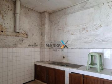 DIJUAL RUMAH VINTAGE HITUNG TANAH COCOK UNTUK GUEST HOUSE, CAFE, PERKANTORAN DI POROS JL. KERTANEGARA MALANG
