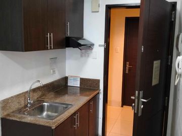 Axis Residences Studio 24 sqm Furnished P17K in Mandaluyong