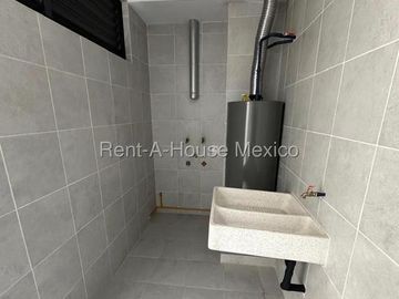 Departamento Dúplex en Venta de Tres Recámaras en San José Insurgentes, calle Cordobanes #27-318 AVC