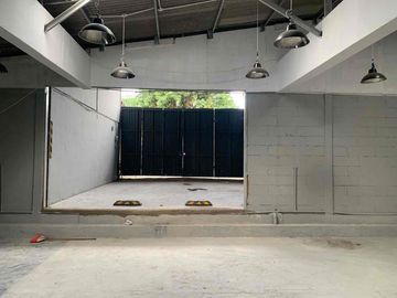 Gudang Kapuk Jakarta Barat LT 1.260 m² | SHM | Hoek | Kontainer 40 Feet | Zona Industri