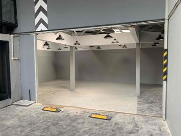 Gudang Kapuk Jakarta Barat LT 1.260 m² | SHM | Hoek | Kontainer 40 Feet | Zona Industri