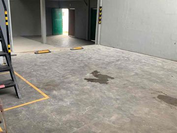 Gudang Kapuk Jakarta Barat LT 1.260 m² | SHM | Hoek | Kontainer 40 Feet | Zona Industri