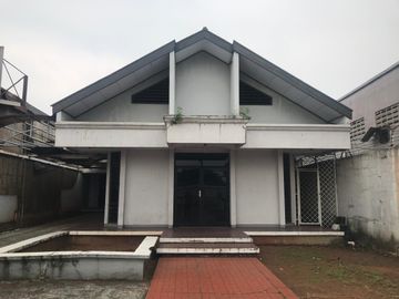 DIJUAL RUMAH  KARAWACI (UMI161)