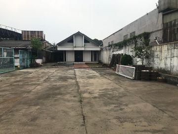 DIJUAL RUMAH  KARAWACI (UMI161)
