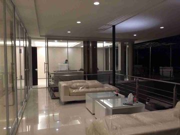 Gedung Kantor Siap Pakai Bagus Di Area Kemang