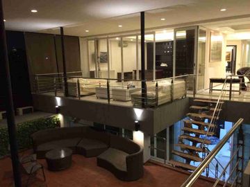 Gedung Kantor Siap Pakai Bagus Di Area Kemang