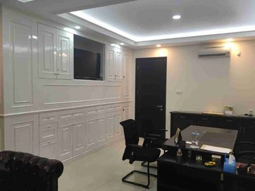 Gedung Kantor Siap Pakai Bagus Di Area Kemang