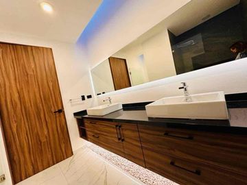 RESIDENCIA NUEVA EN VENTA | TRIPLE ALTURA Y ROOF GARDEN EN METEPEC