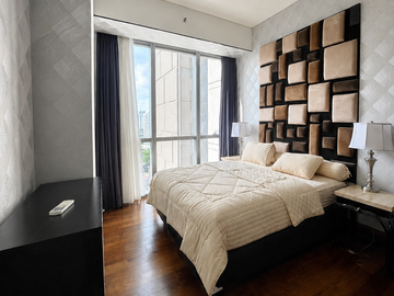 For Rent. Anandamaya Apartment 2Br High Floor. Near MRT Station