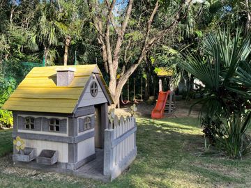 Terreno residencial en Playa Magna, casa club, alberca, áreas recreativas, en venta