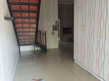 Rumah Nyaman di Medokan Ayu – ±10 Menit ke Universitas UPN