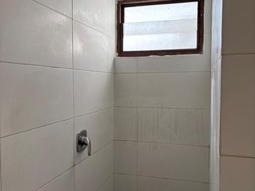 Rumah Ideal 2 Lantai untuk Keluarga di Cluster Alamanda, Jakarta Garden City, Jakarta Timur, 015