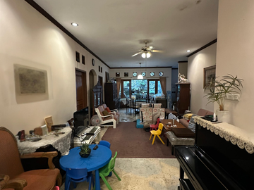 Dijual Rumah Area Kebayoran Baru. Jakarta Selatan
