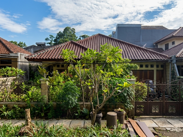 Dijual Rumah Area Kebayoran Baru. Jakarta Selatan