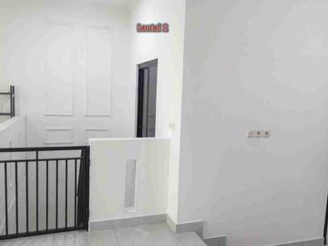 Dijual Rumah Full Furnished Poris Indah Cipondoh Kota Tangerang