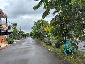 TURUN HARGA! Dijual Rumah Bagus 2 Lantai SHM Full Furnish di Kota Harapan Indah Bekasi
