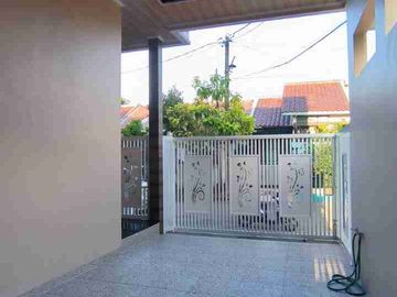 Dijual Rumah Baru 2 Lantai Simprug diporis Tanah Tinggi Kota Tangerang