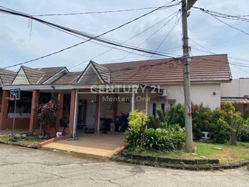 Rumah Hook Nyaman Di Cluster Venice Grand Tomang 2