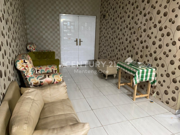 Rumah Hook Nyaman Di Cluster Venice Grand Tomang 2