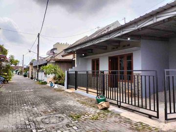 Rumah cantik dekat bandara adisucipto