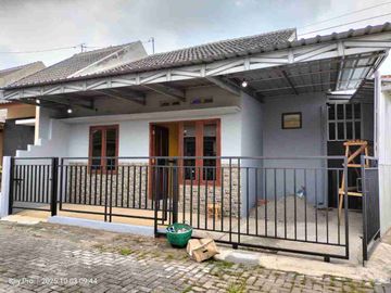 Rumah cantik dekat bandara adisucipto