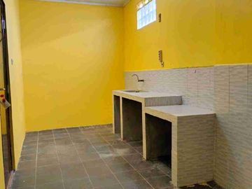 Rumah cantik dekat bandara adisucipto