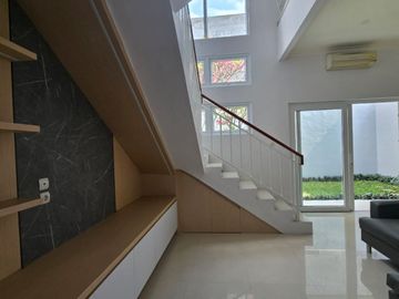 Rumah Mewah Minimalis di Cluster Elite Lorin Residence, Jl. Adi Sucipto, Colomadu