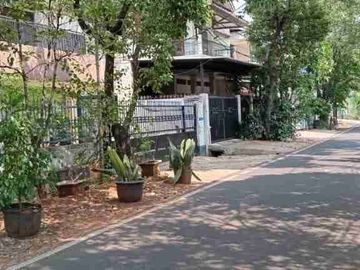 Rumah tua hitung tanah saja..di cempaka putih tengah
