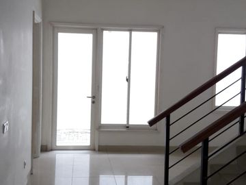 Disewakan Rumah di Chalcedony Phg Gading Serpong