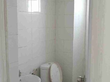 Disewakan tipe 3 Kamar Unfurnished Bassura City Apartemen Tower Edelweis