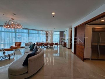 Condominium for Rent in Two Roxas Triangle, Makati City