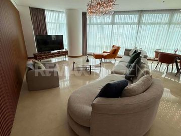 Condominium for Rent in Two Roxas Triangle, Makati City