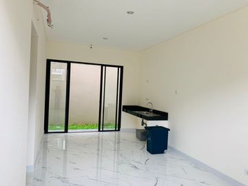 Disewakan Rumah Mewah Lebar 7X14 Asya, Cakung, Jakarta Timur, 028&015