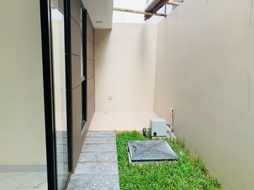Disewakan Rumah Mewah Lebar 7X14 Asya, Cakung, Jakarta Timur, 028&015