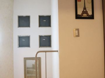 Casa cómoda y funcional, lista para disfrutar la vida con paz y tranquilidad