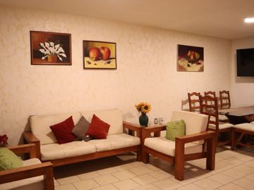Casa cómoda y funcional, lista para disfrutar la vida con paz y tranquilidad
