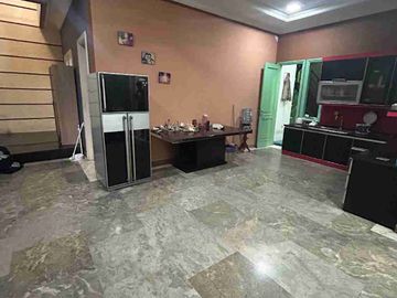 Rumah Bagus 2 Lantai Bebas Banjir harga murah dibawah pasar di Cempaka Putih tengah cempaka Putih jakarta pusat