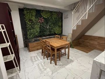 Disewakan Rumah Siap Huni Semi Furnished Lokasi Strategis Dekat Akses Tol di Pamulang